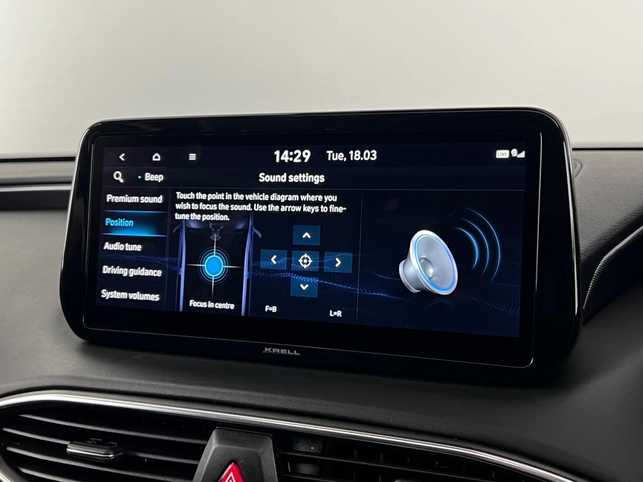 HYUNDAI SANTA FE thumbnail Infotainment System