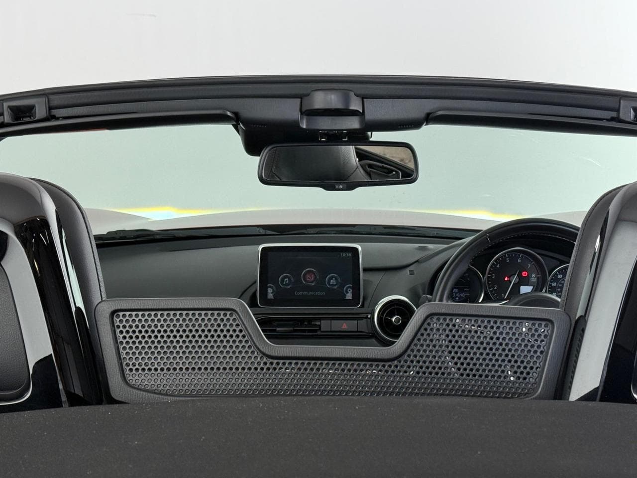 MAZDA MX-5 thumbnail Interior Front