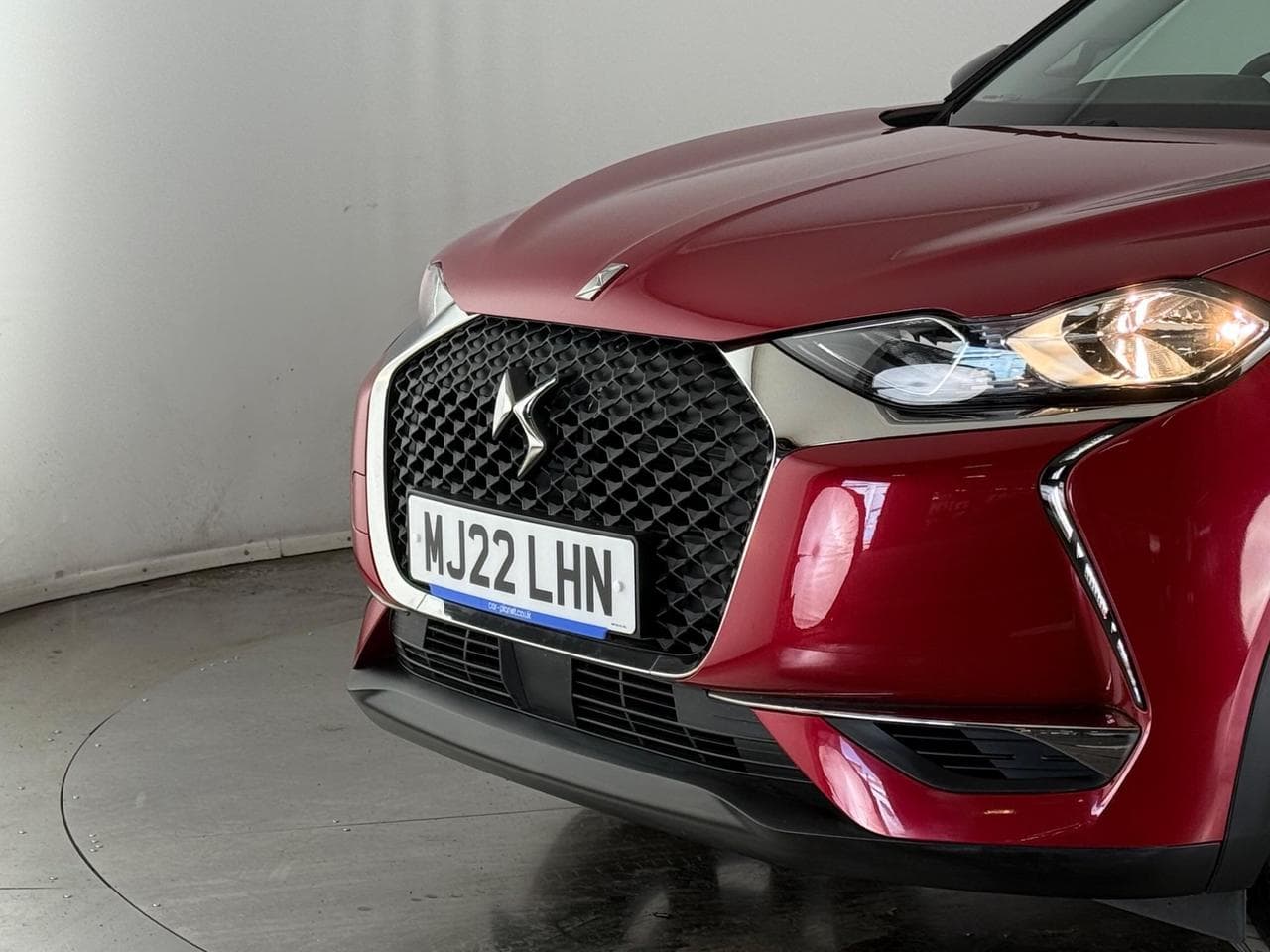 DS 3 Crossback thumbnail Lights Front