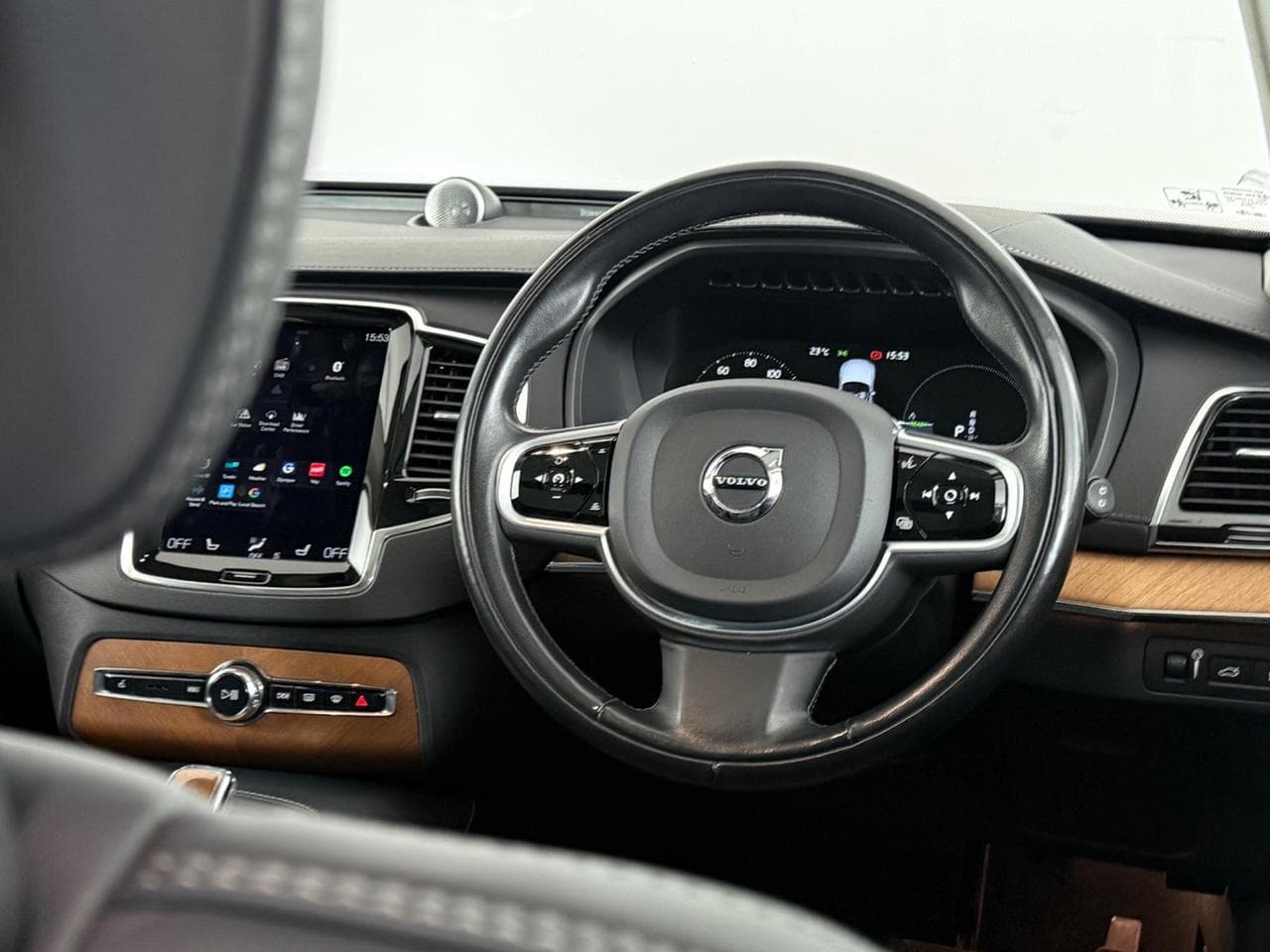 VOLVO XC90 thumbnail Steering Wheel