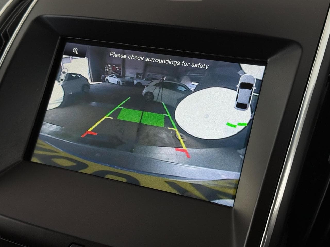 FORD Edge thumbnail Infotainment System