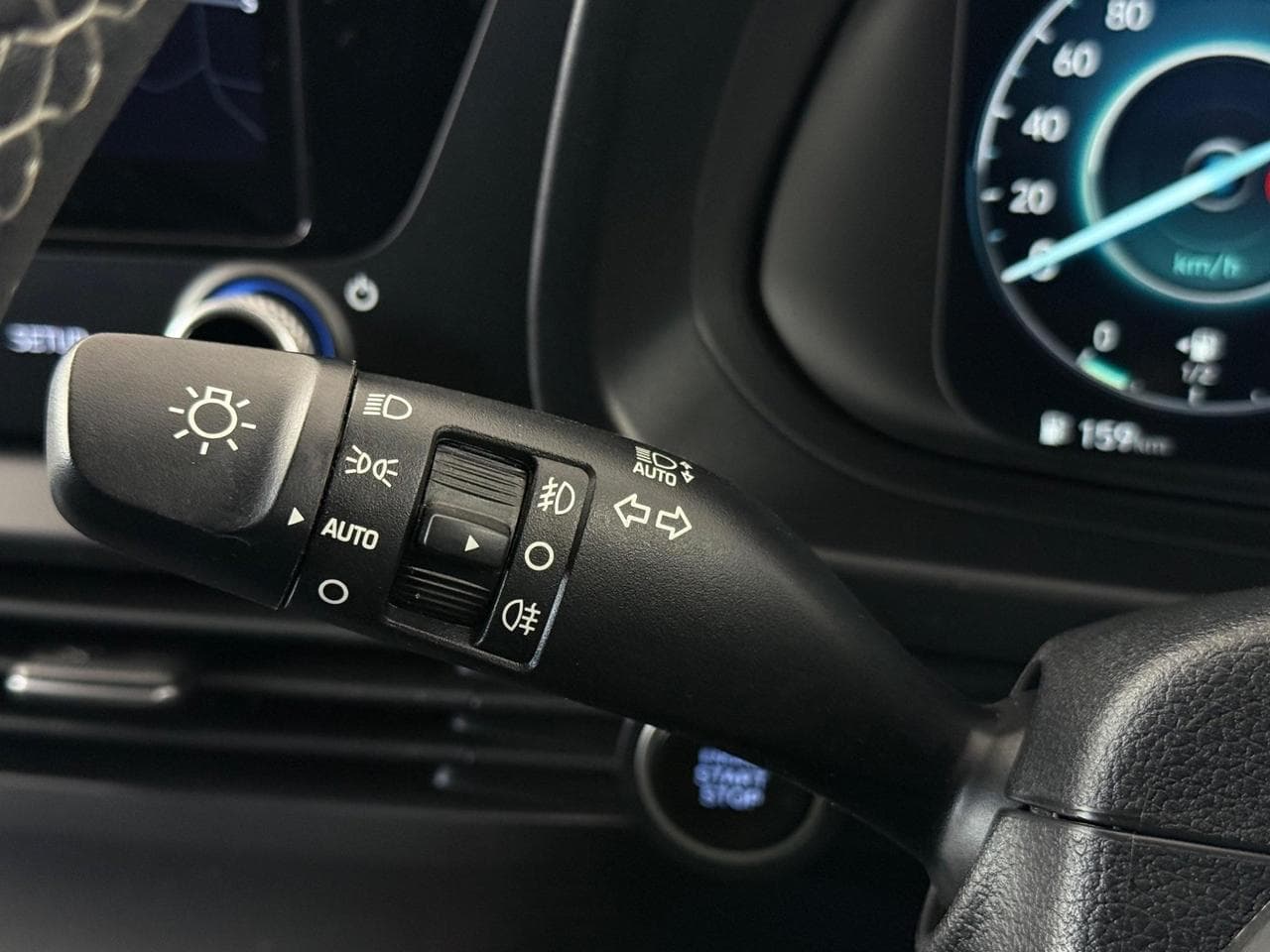 HYUNDAI i20 thumbnail Misc Controls