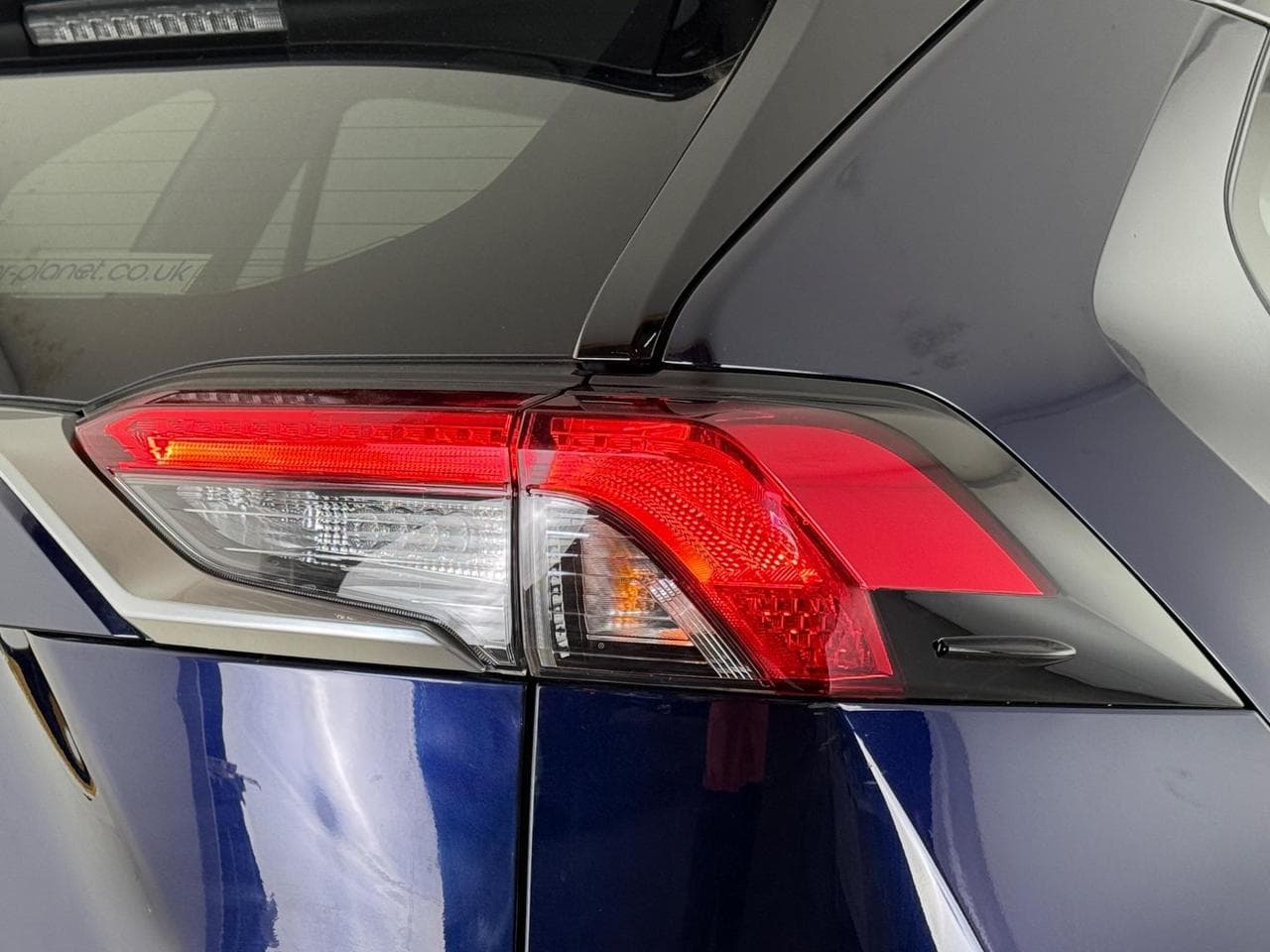 TOYOTA RAV4 thumbnail Lights Rear