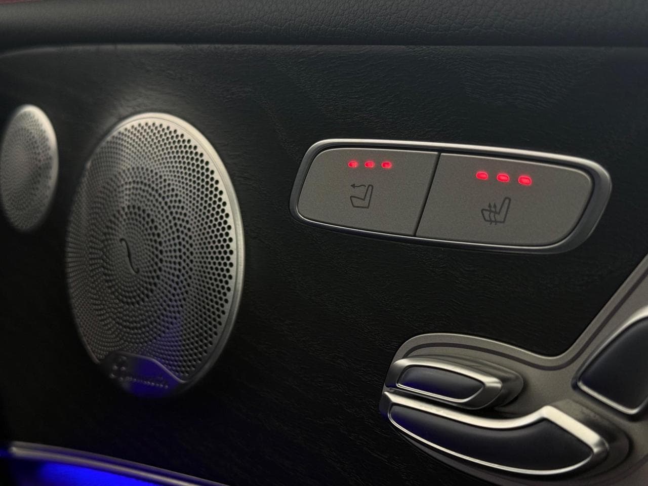 MERCEDES-BENZ E-Class thumbnail Misc Controls