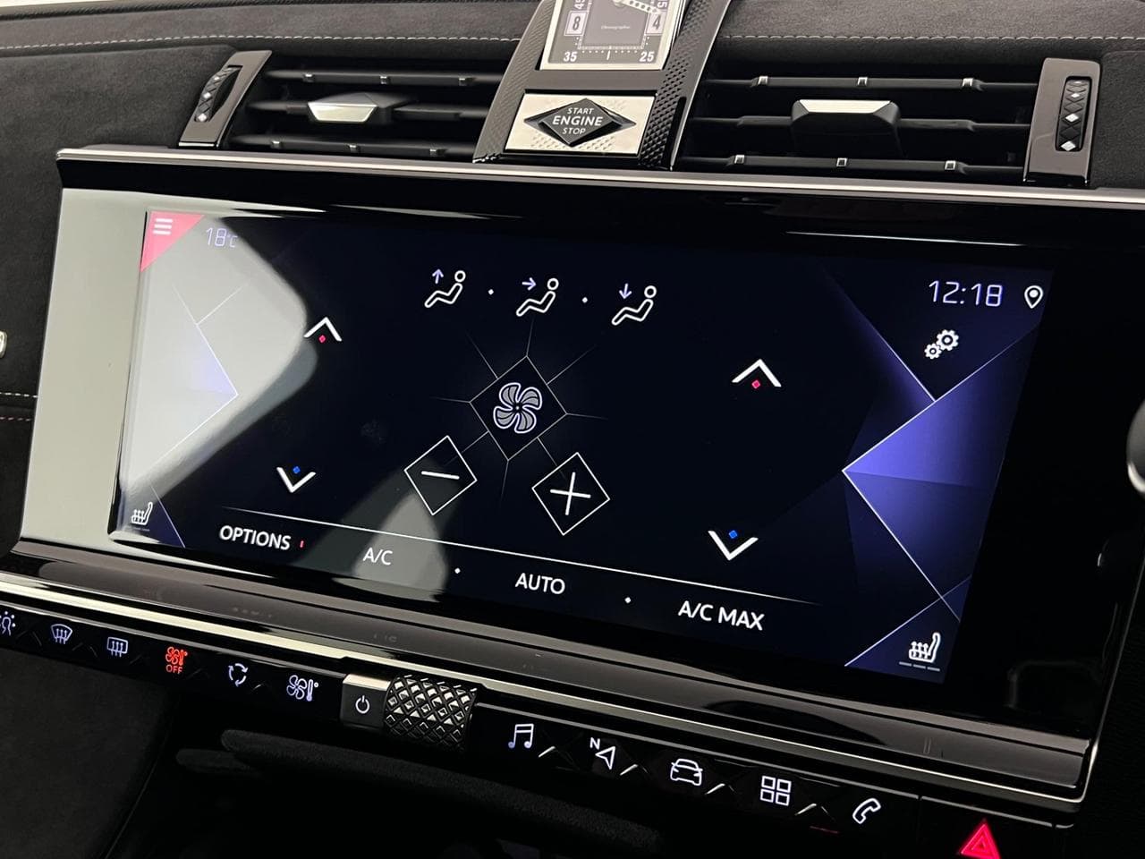 DS 7 Crossback thumbnail Infotainment System