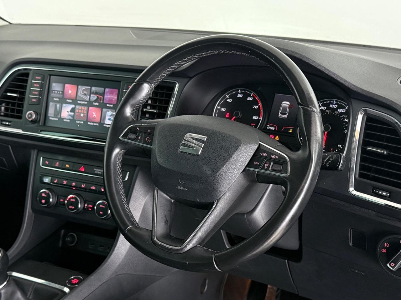 SEAT Ateca thumbnail Steering Wheel