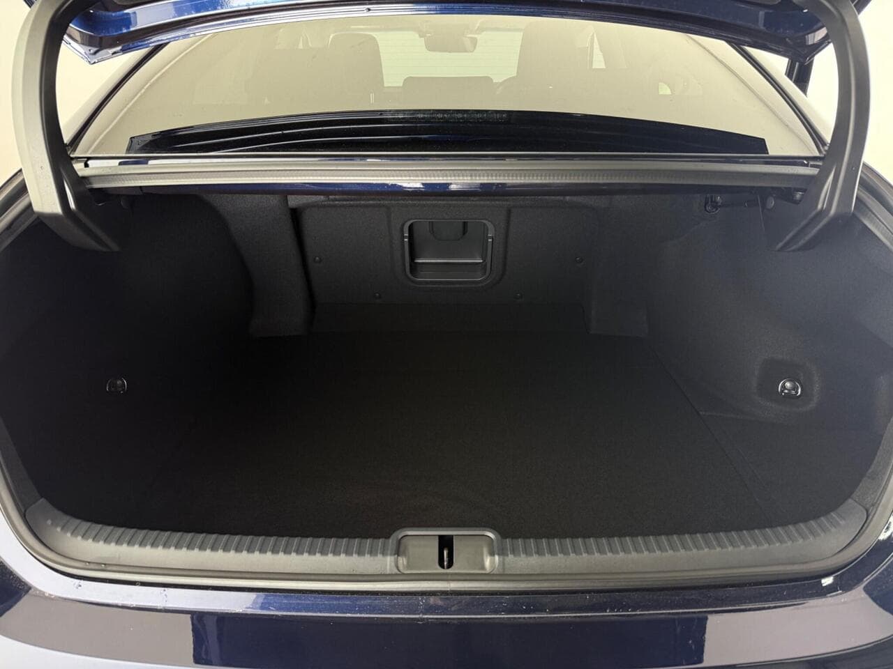 LEXUS ES thumbnail Boot