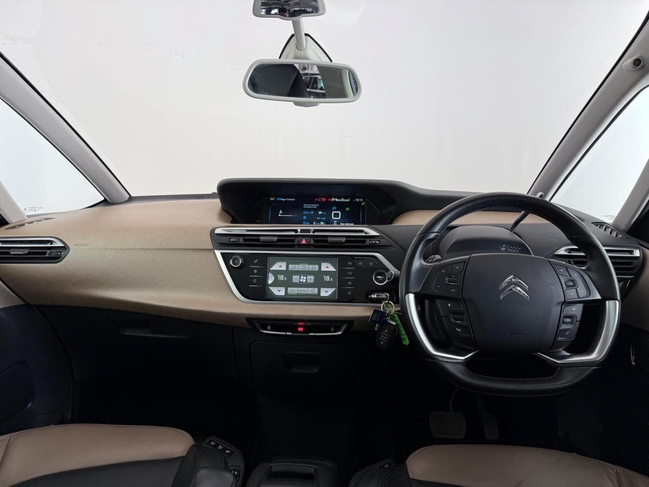 CITROEN C4 Picasso thumbnail Interior Front