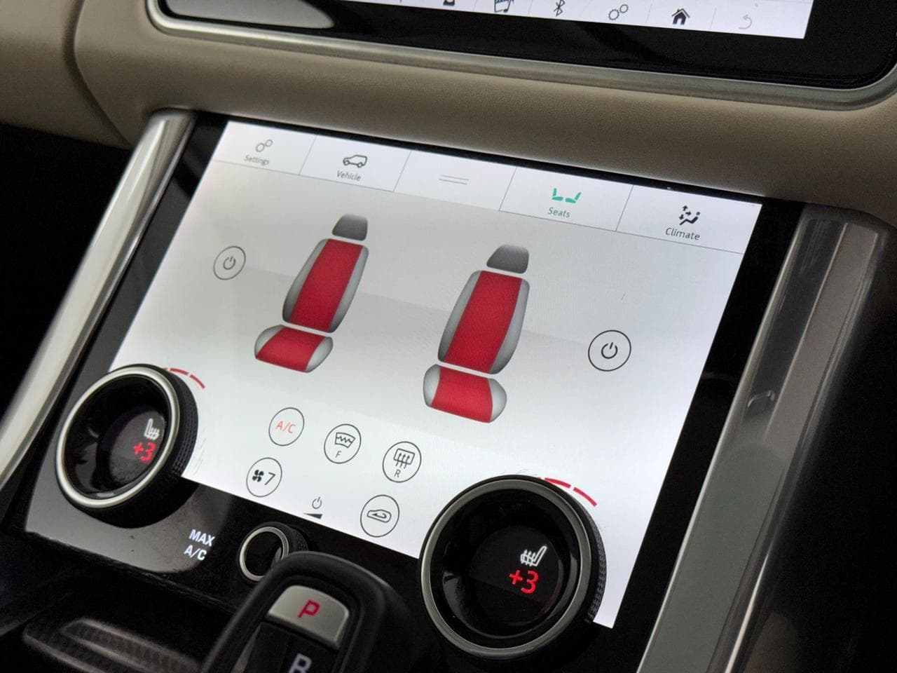 LAND ROVER Range Rover Sport thumbnail Infotainment System