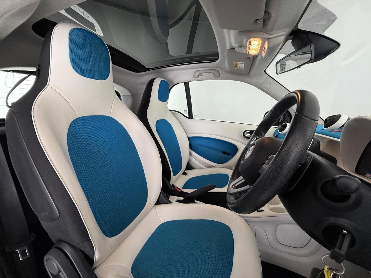 SMART fortwo thumbnail Seat Driver