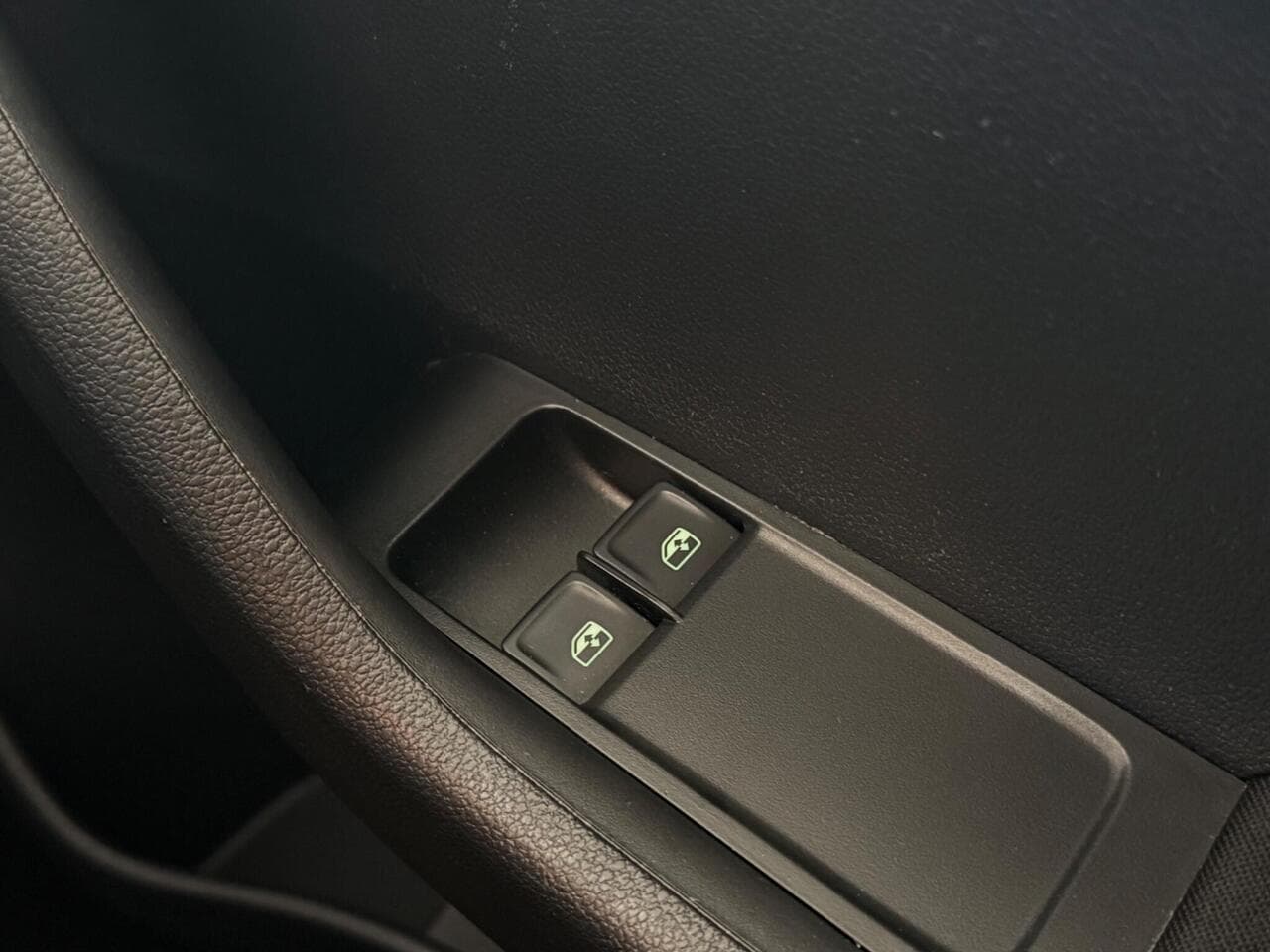 SKODA Fabia thumbnail Misc Controls