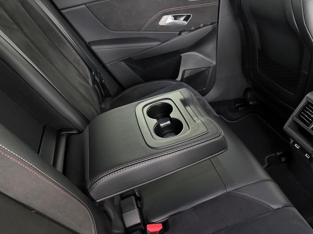 DS 7 Crossback thumbnail Misc Controls