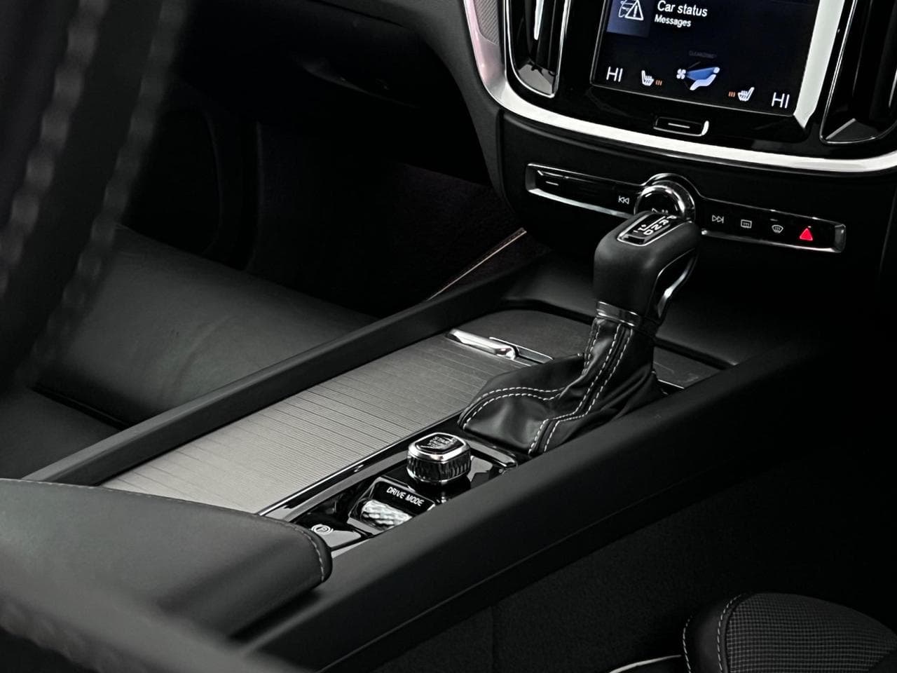 VOLVO S60 thumbnail Interior Front