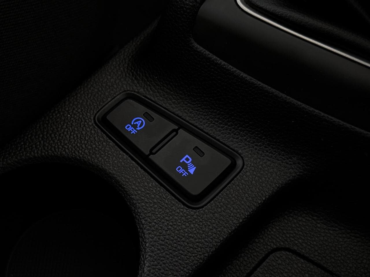 HYUNDAI i20 thumbnail Misc Controls