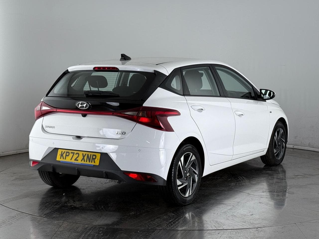 HYUNDAI i20 thumbnail Rear Right