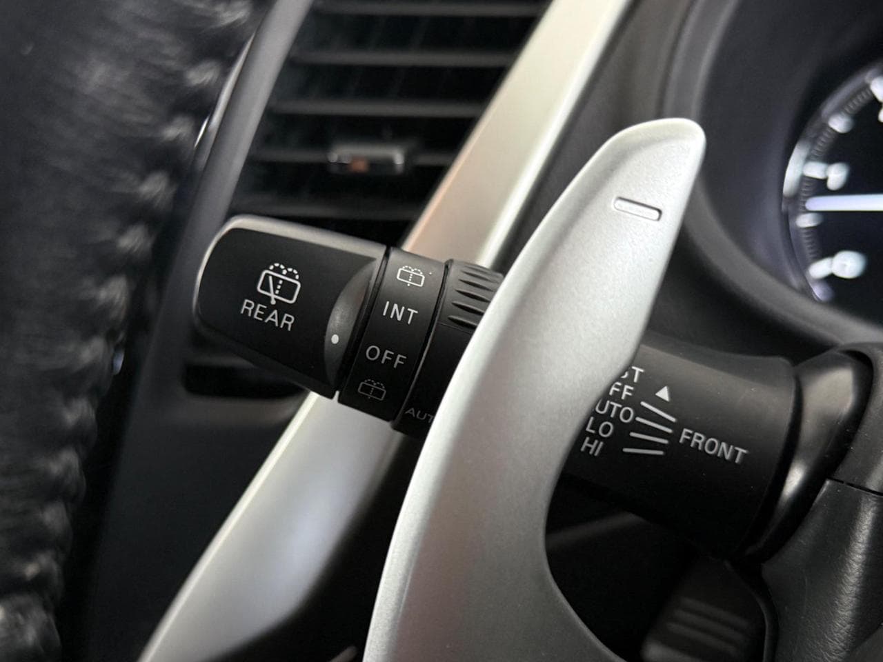 MITSUBISHI Shogun Sport thumbnail Misc Controls