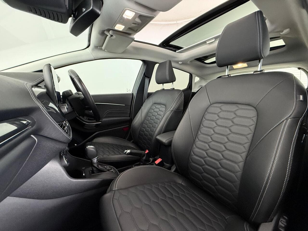 FORD Fiesta thumbnail Seat Front Passenger