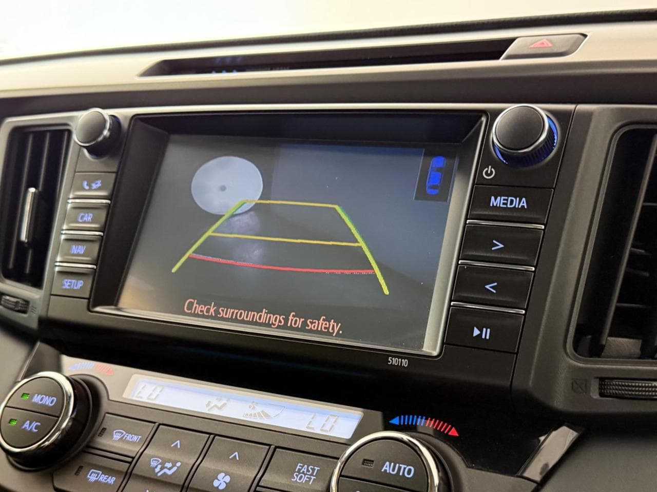 TOYOTA RAV4 thumbnail Infotainment System