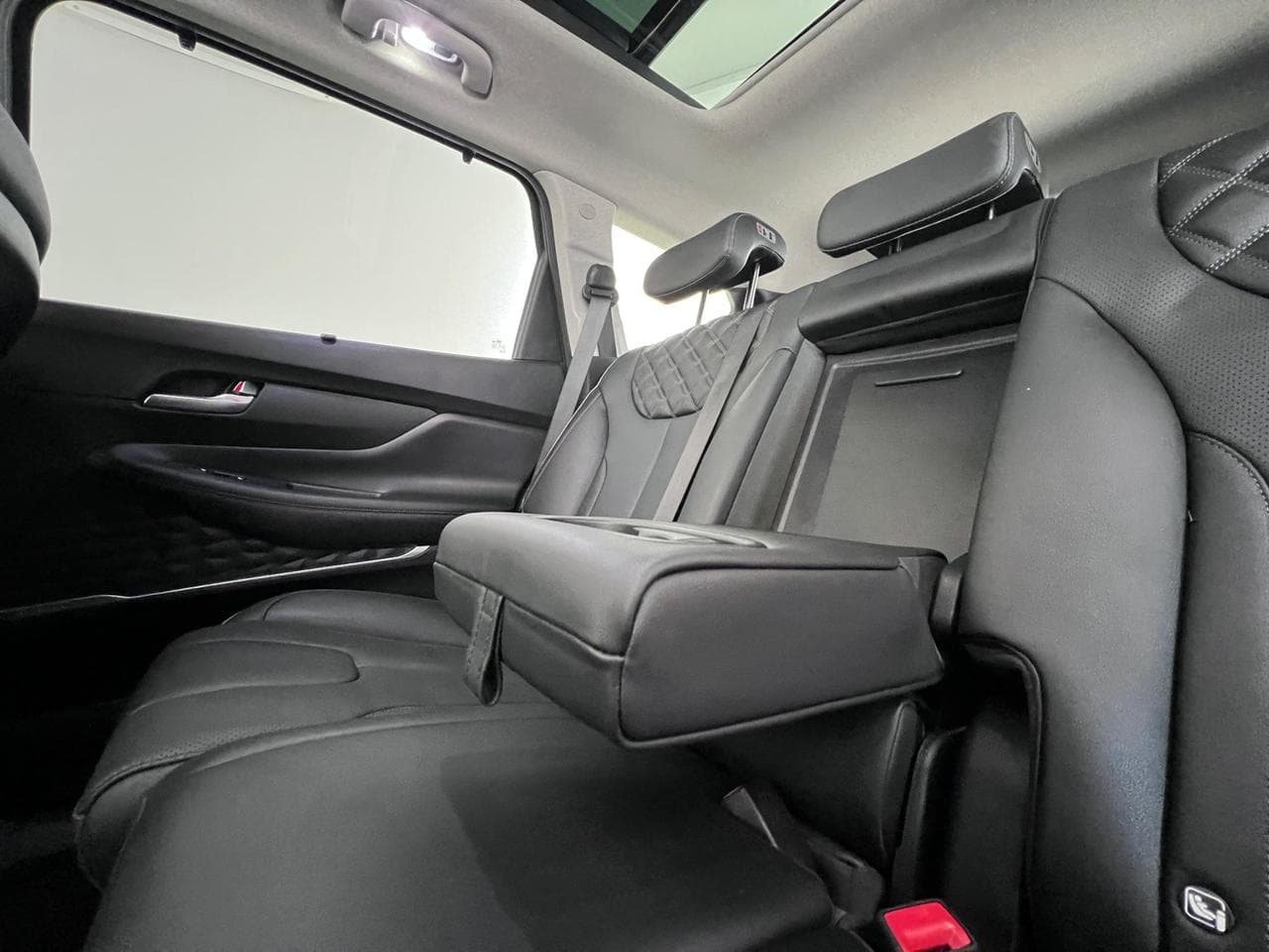 HYUNDAI SANTA FE thumbnail Seats Rear