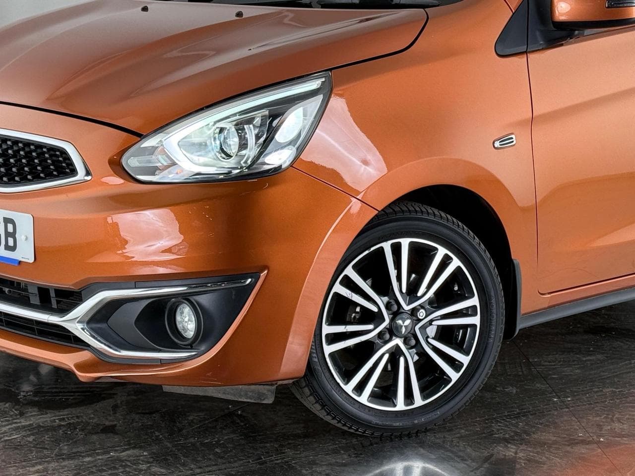 MITSUBISHI Mirage thumbnail Lights Front