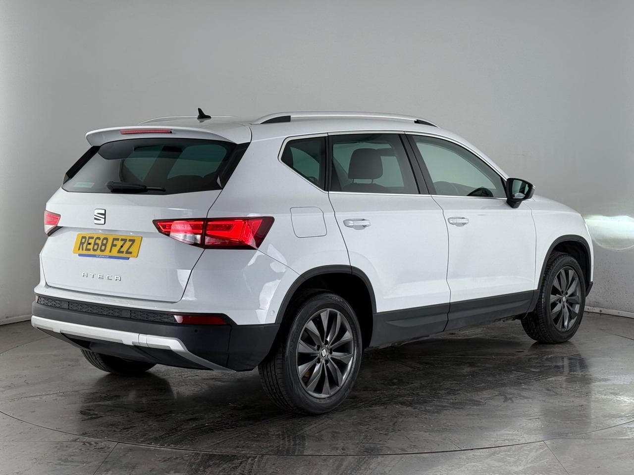 SEAT Ateca thumbnail Rear Right