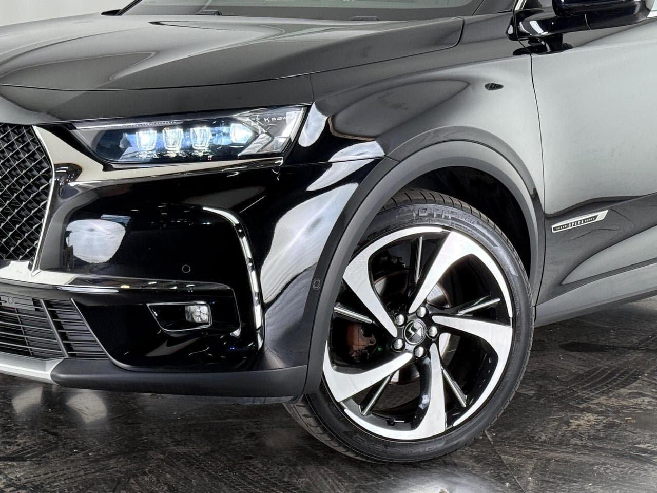 DS 7 Crossback thumbnail Inconclusive