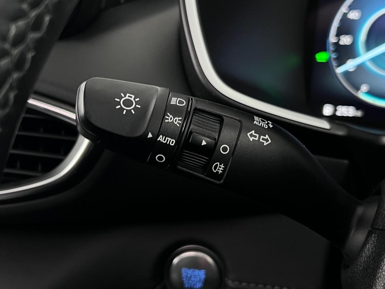 HYUNDAI SANTA FE thumbnail Misc Controls
