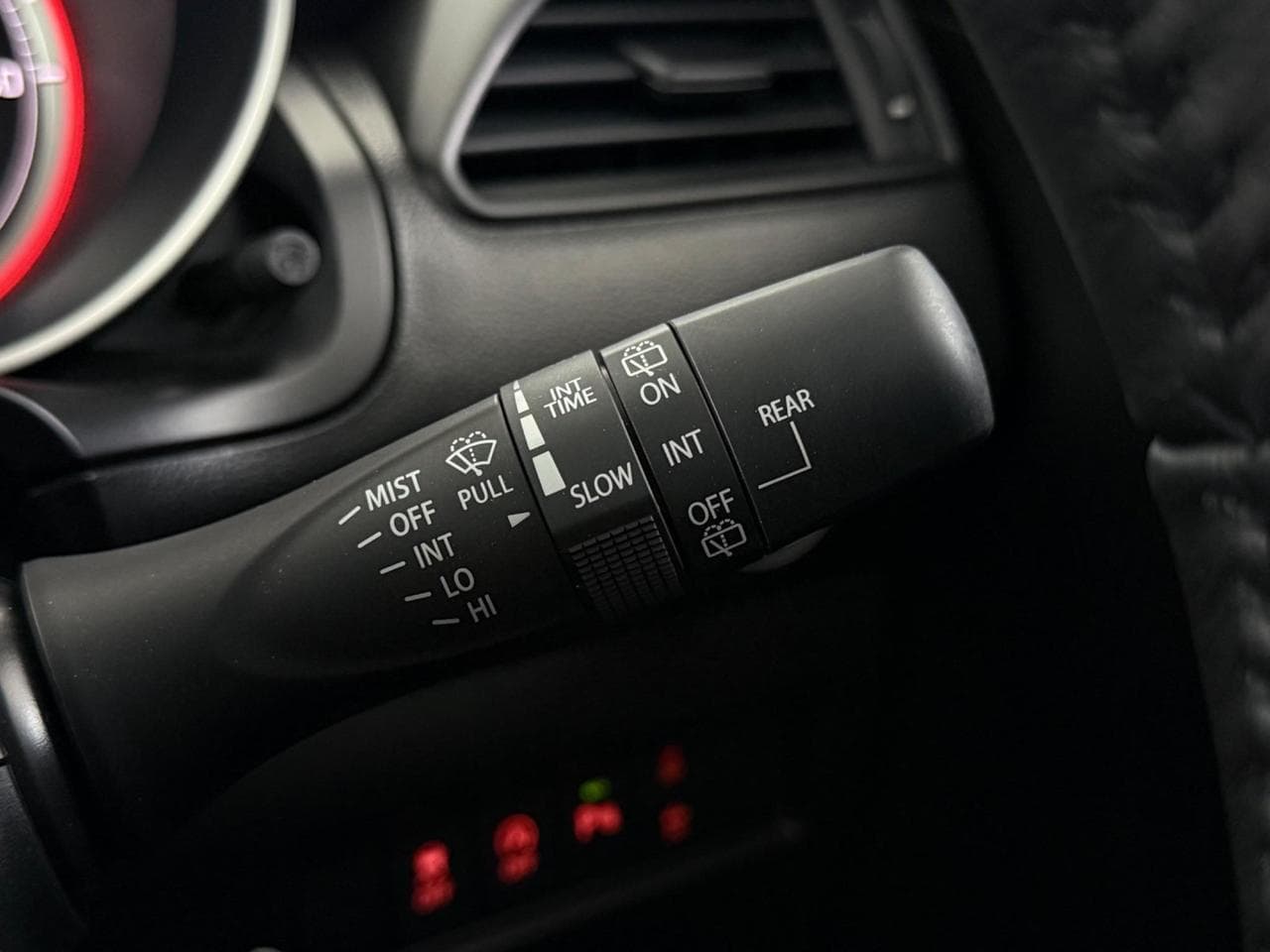 SUZUKI Swift thumbnail Misc Controls