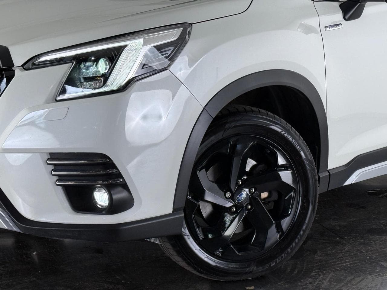 SUBARU Forester thumbnail Wheel