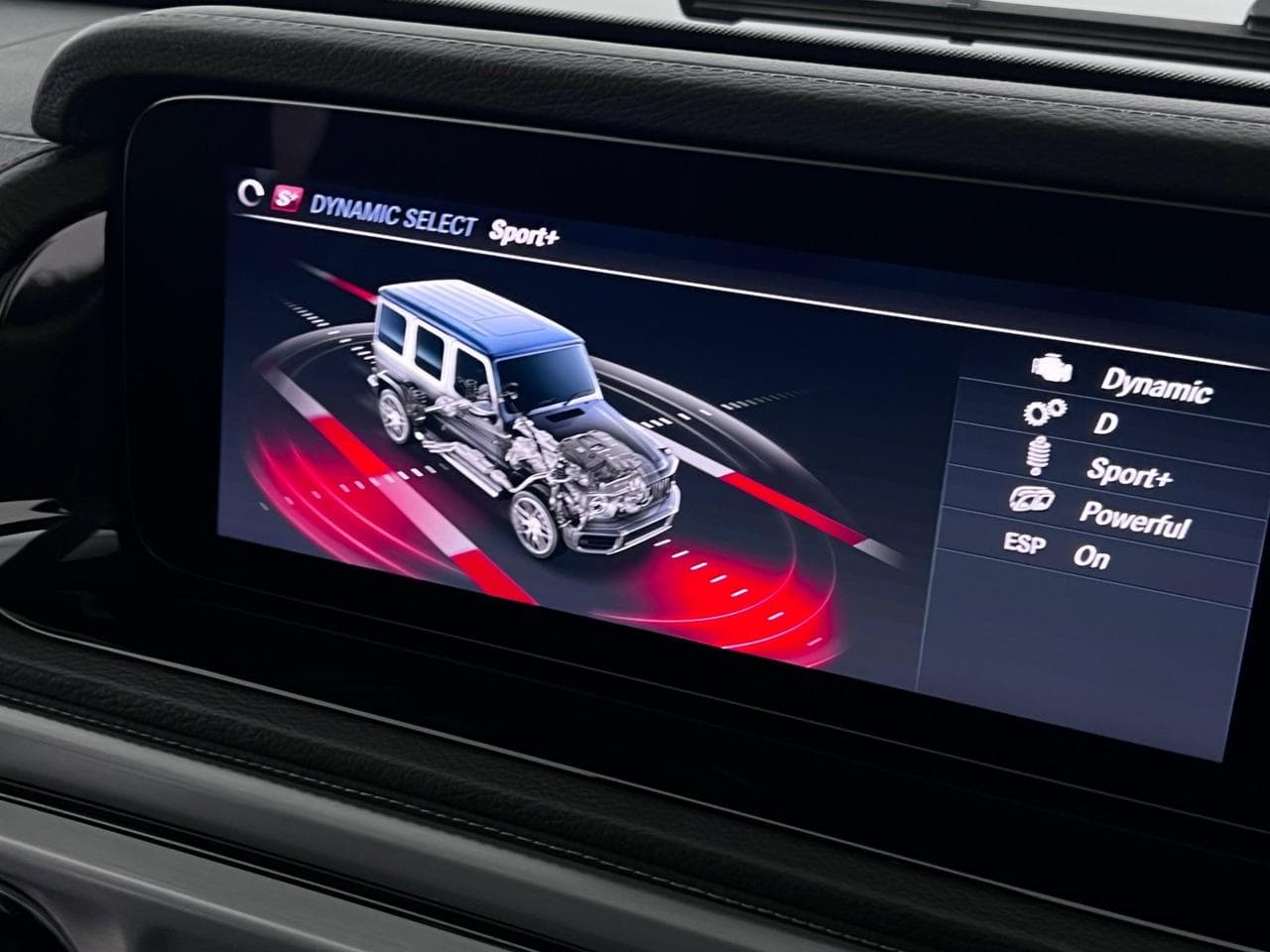 MERCEDES-BENZ G-Class thumbnail Infotainment System