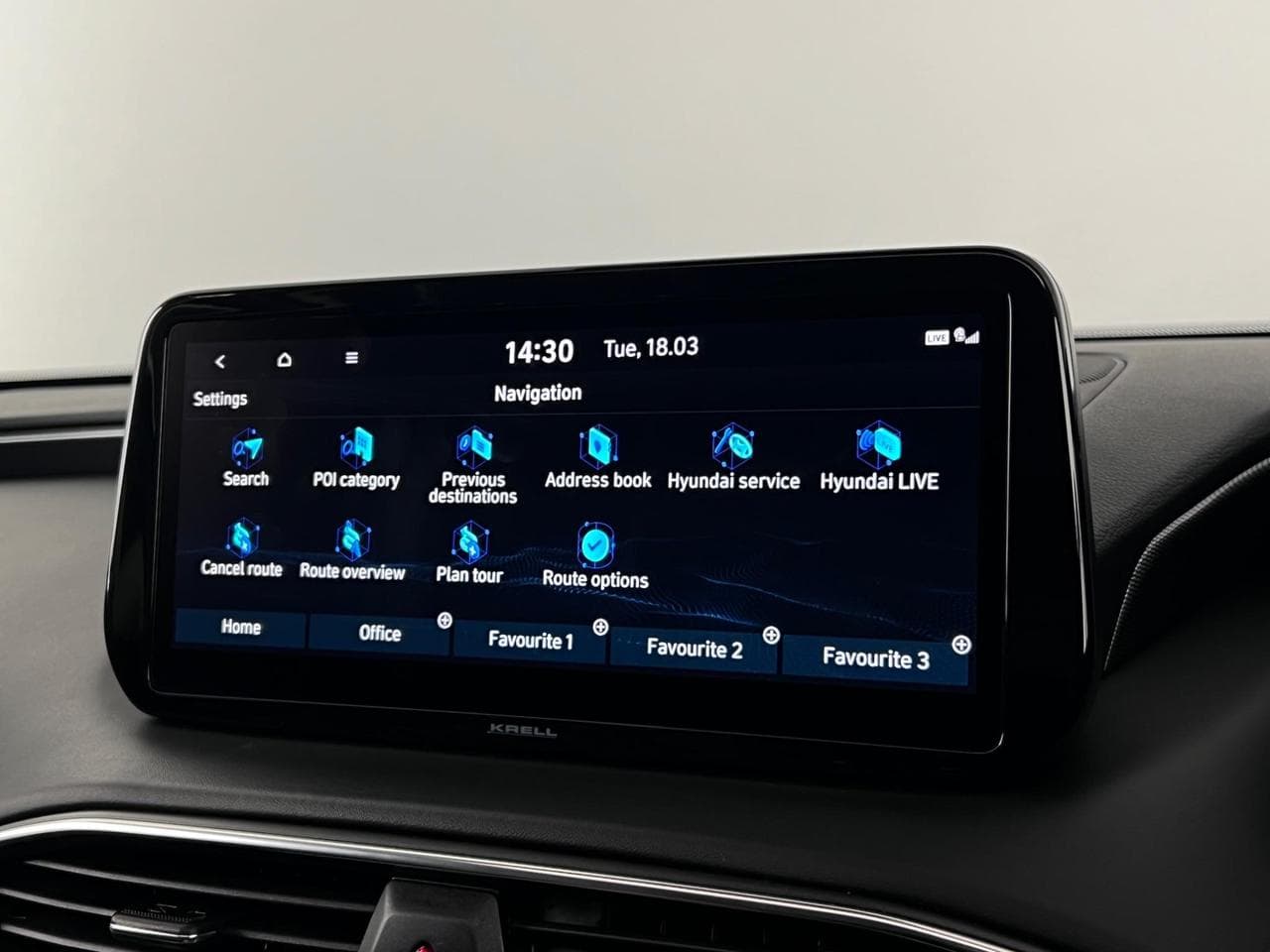 HYUNDAI SANTA FE thumbnail Infotainment System