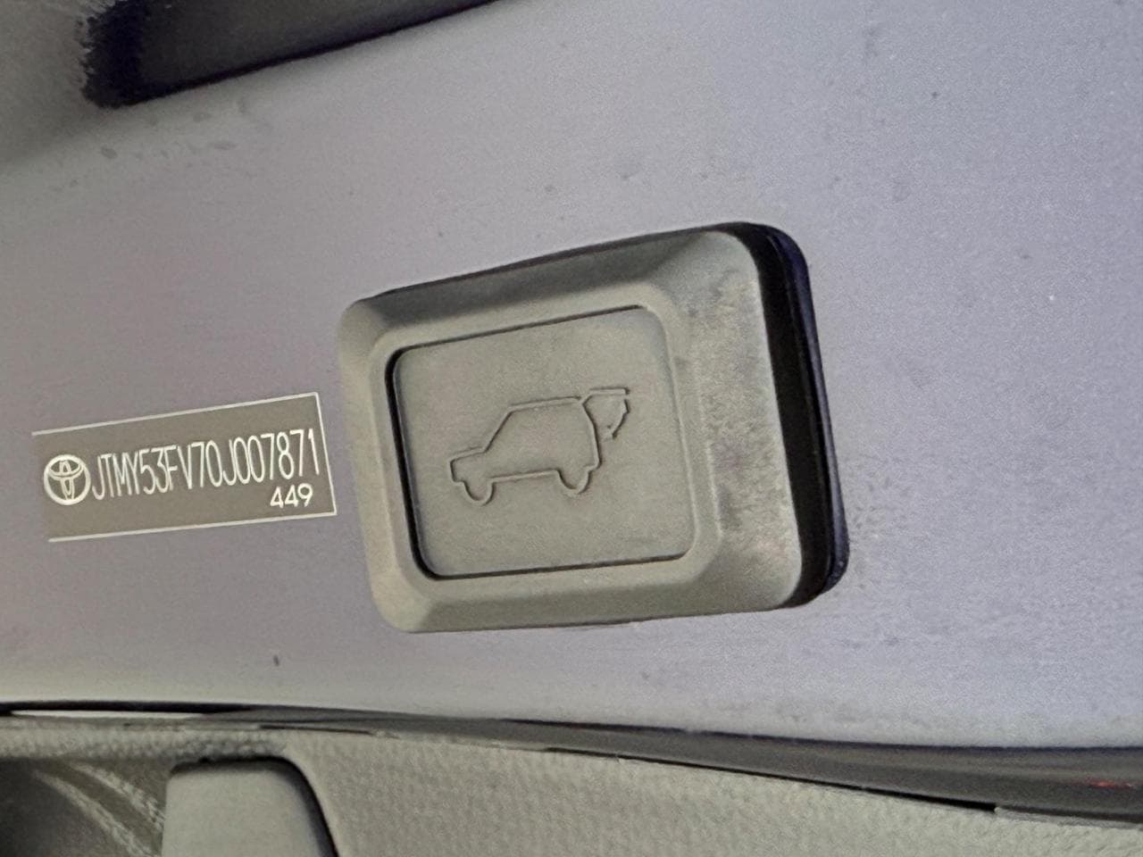 TOYOTA RAV4 thumbnail Misc Controls