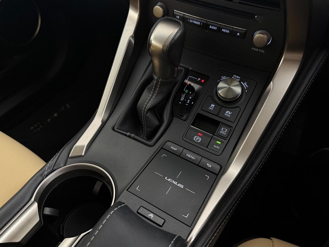 LEXUS NX thumbnail Interior Front