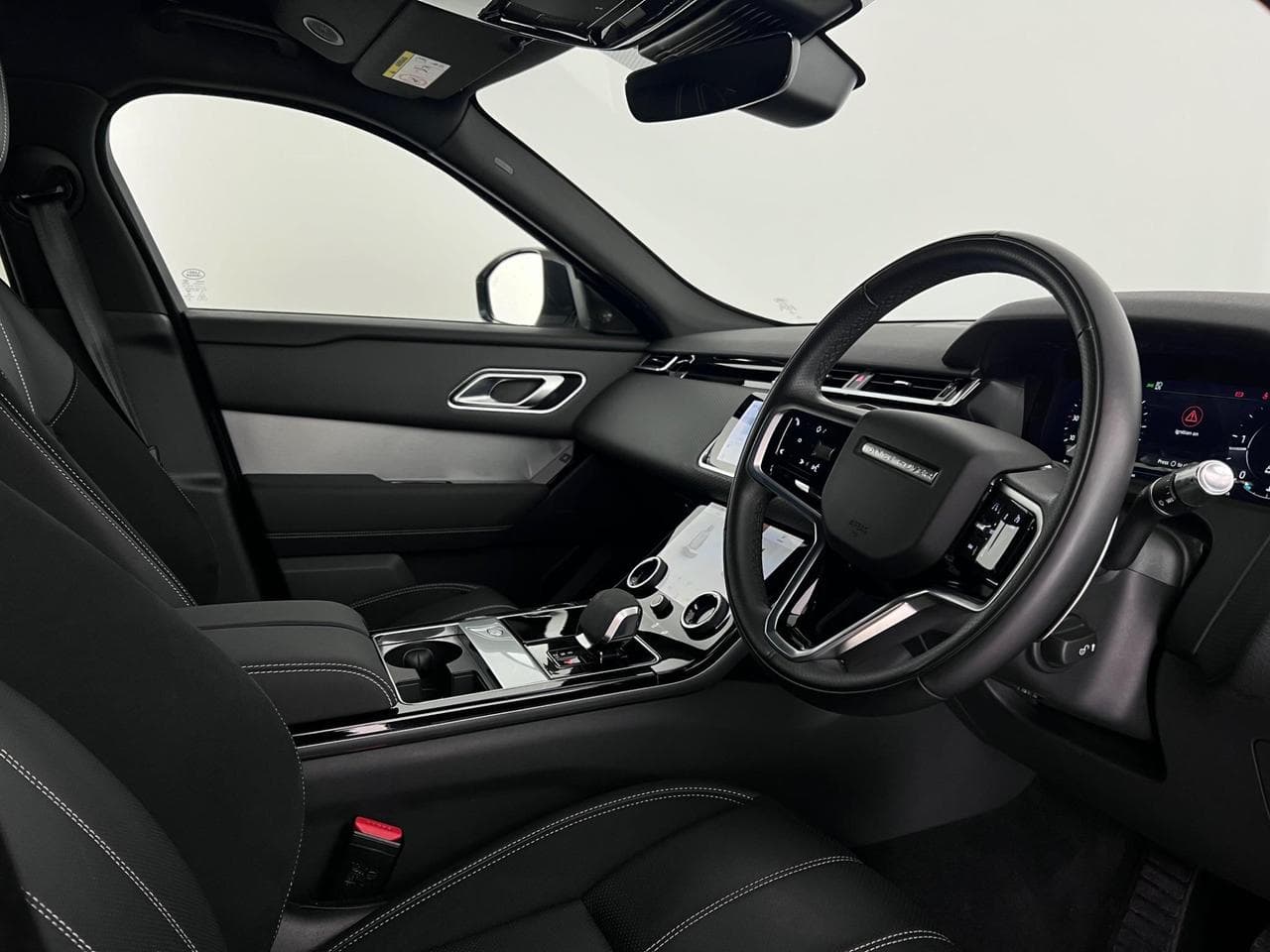 LAND ROVER RANGE ROVER VELAR thumbnail Interior Front