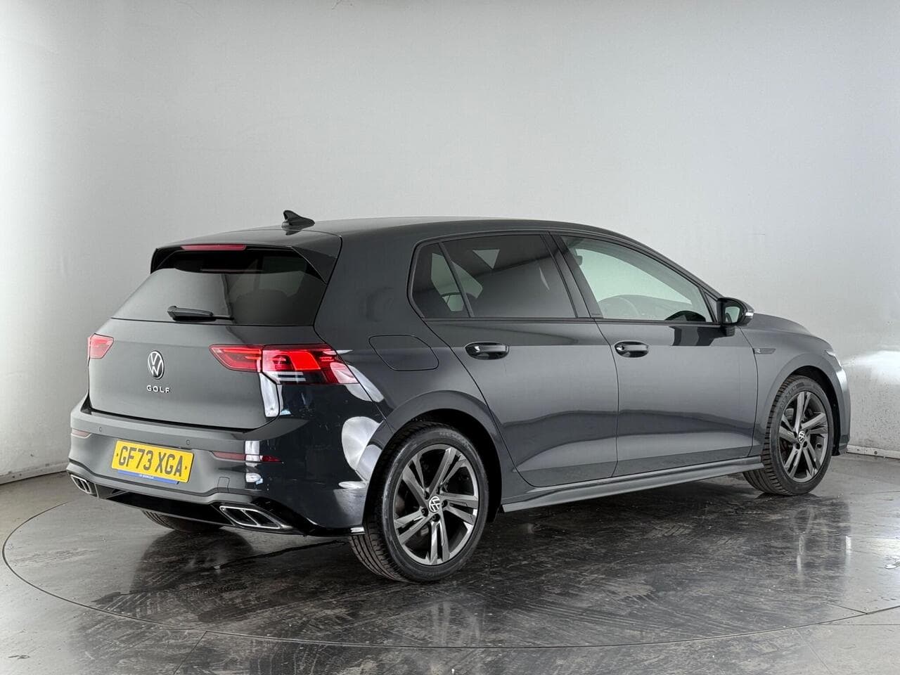 VOLKSWAGEN Golf thumbnail Rear Right