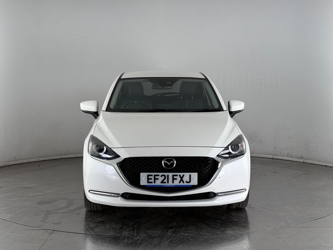 MAZDA 2 thumbnail Front