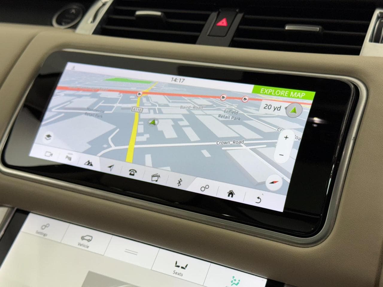 LAND ROVER Range Rover Sport thumbnail Infotainment System