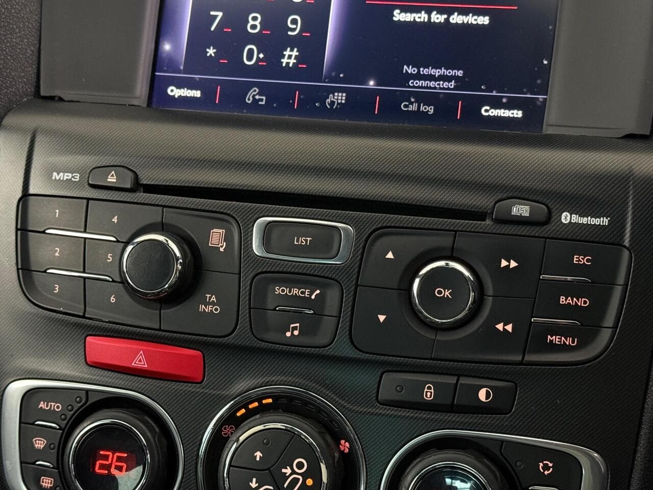 DS 4 thumbnail Infotainment System
