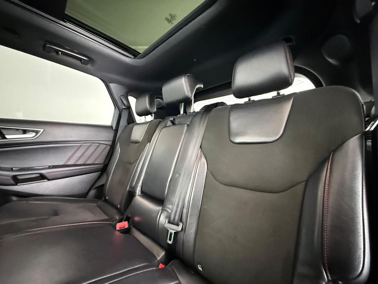 Ford Edge thumbnail Inconclusive
