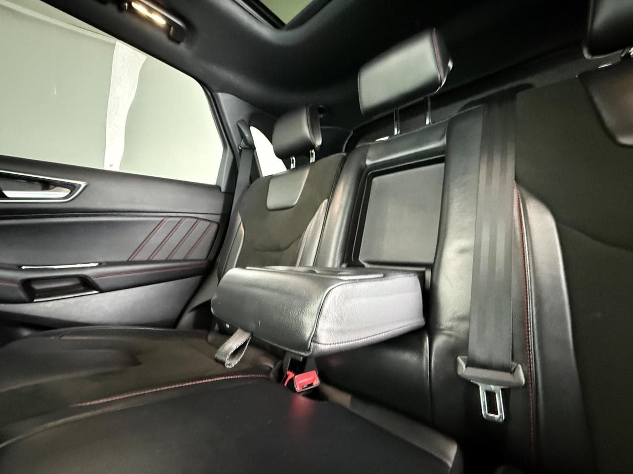 Ford Edge thumbnail Inconclusive