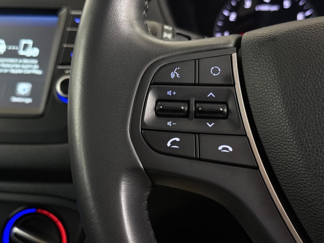 HYUNDAI i20 thumbnail Misc Controls