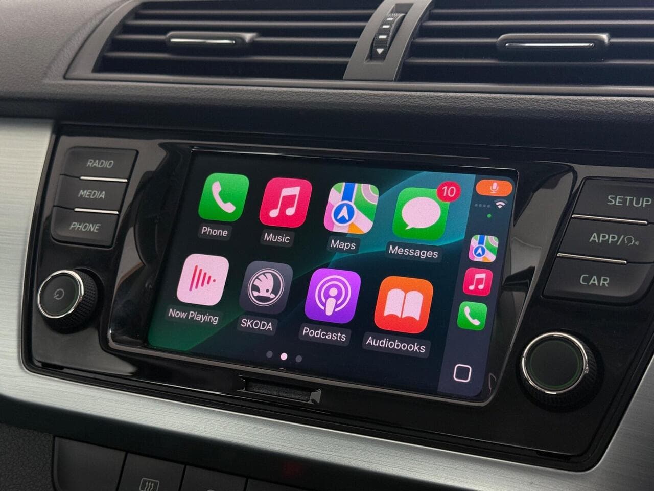 SKODA Fabia thumbnail Infotainment System