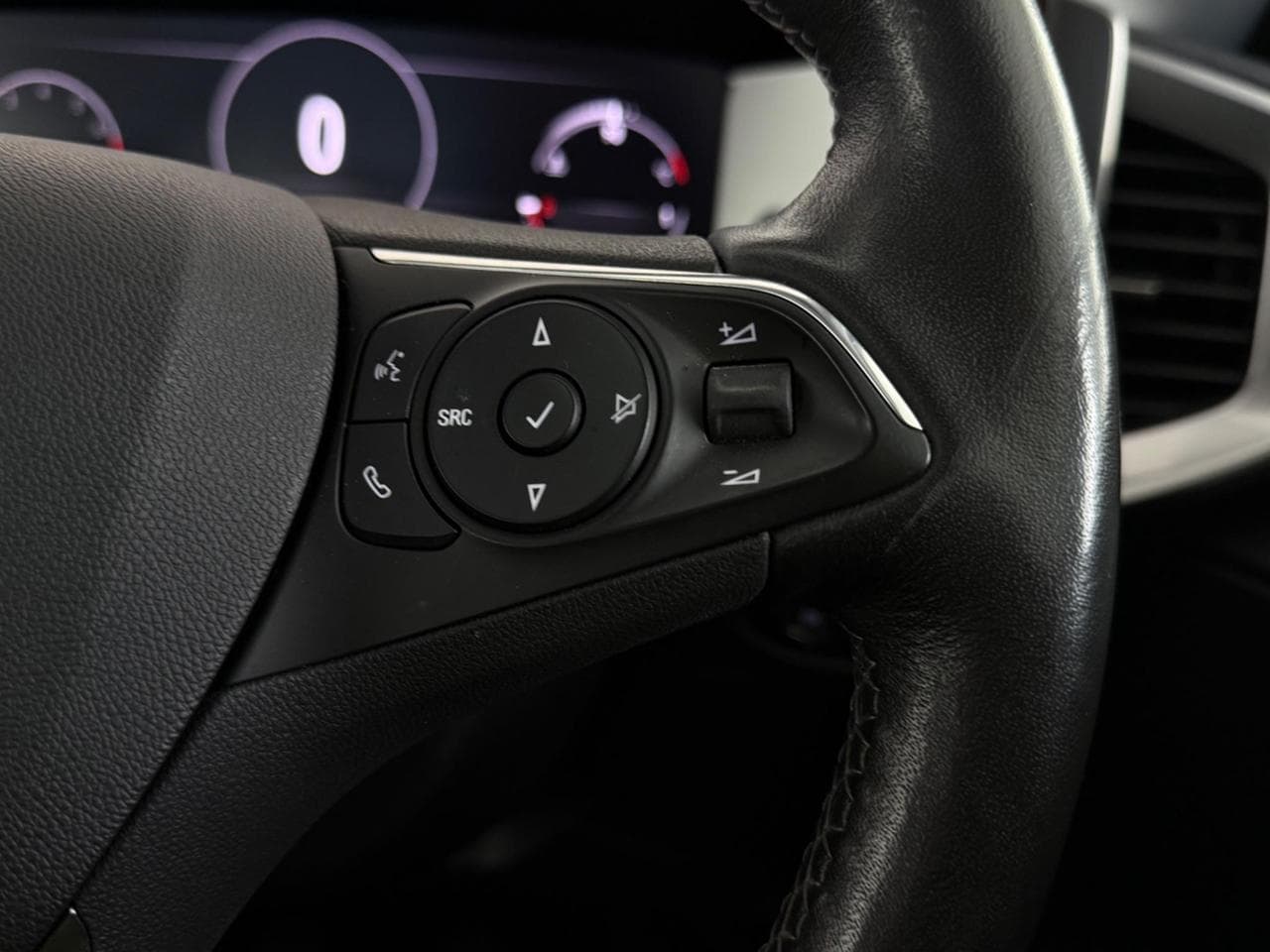 VAUXHALL Mokka thumbnail Misc Controls