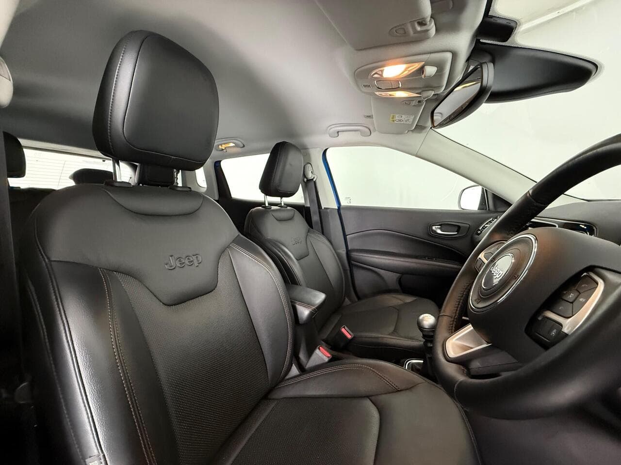 JEEP Compass thumbnail Seat Driver