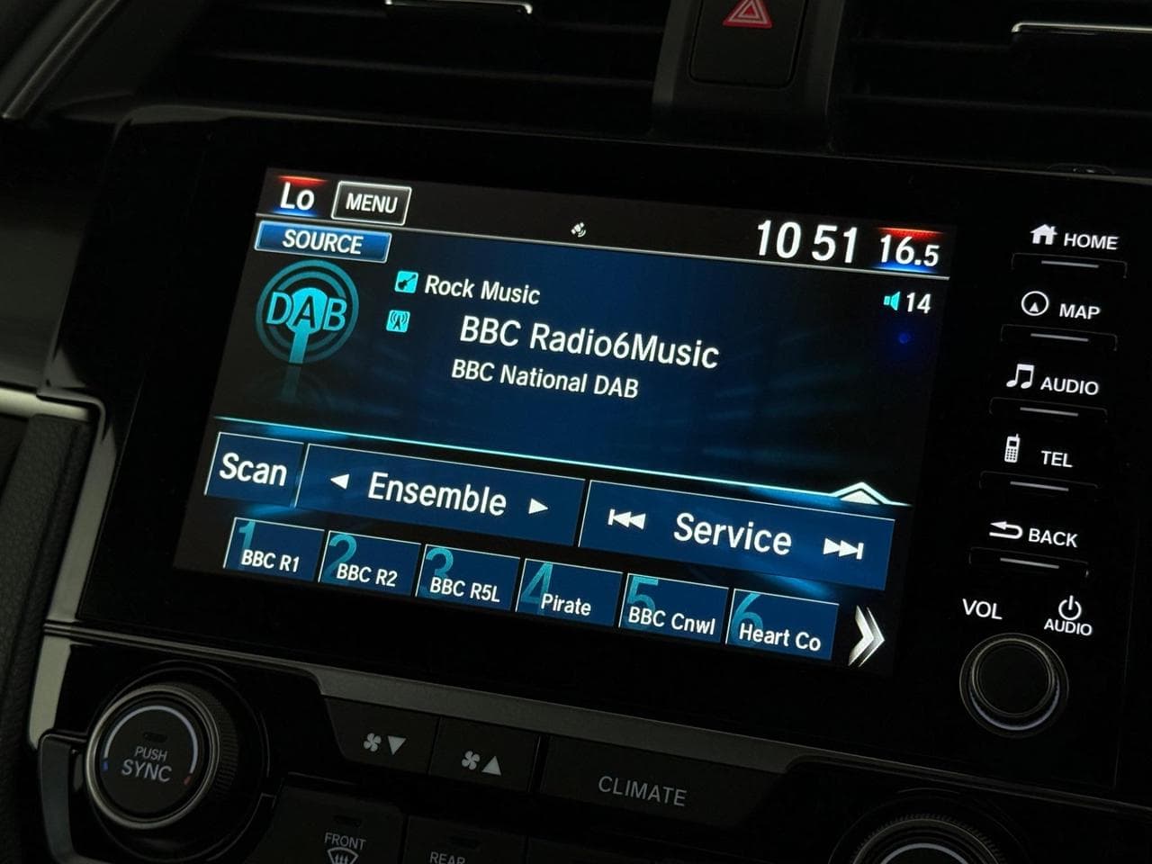 HONDA Civic thumbnail Infotainment System