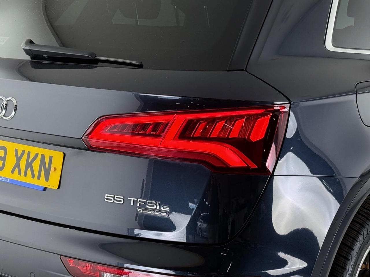 AUDI Q5 thumbnail Lights Rear