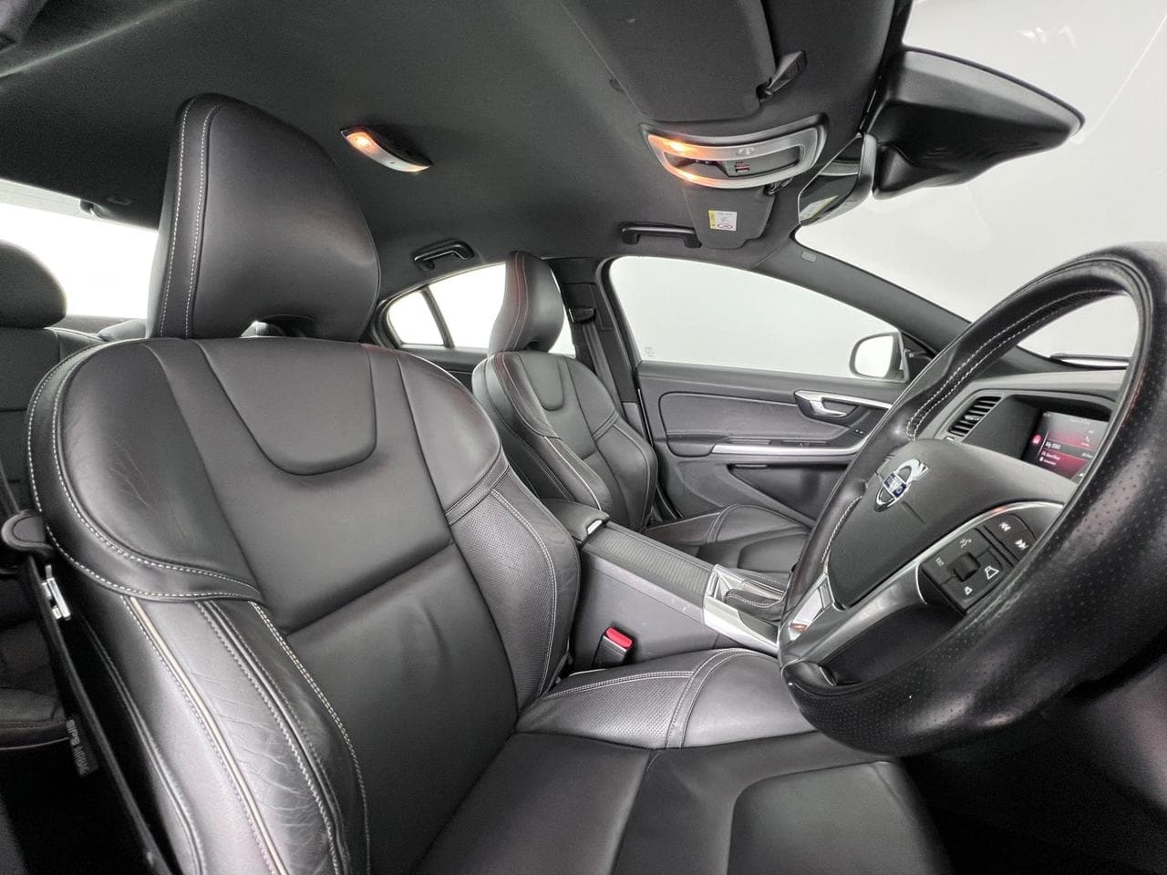VOLVO S60 thumbnail Seat Driver