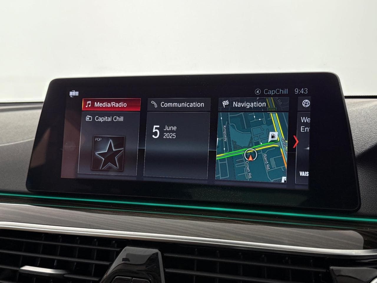 BMW 6 Series thumbnail Infotainment System