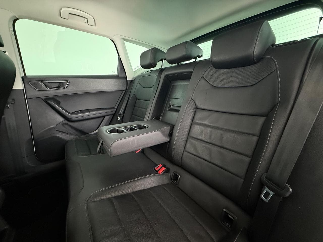 SEAT Ateca thumbnail Seats Rear