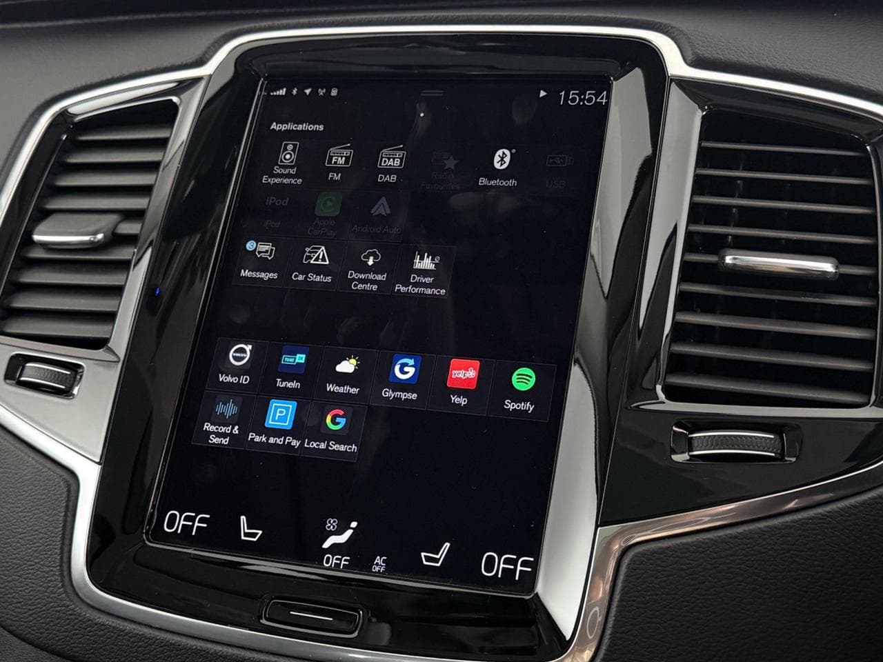 VOLVO XC90 thumbnail Infotainment System